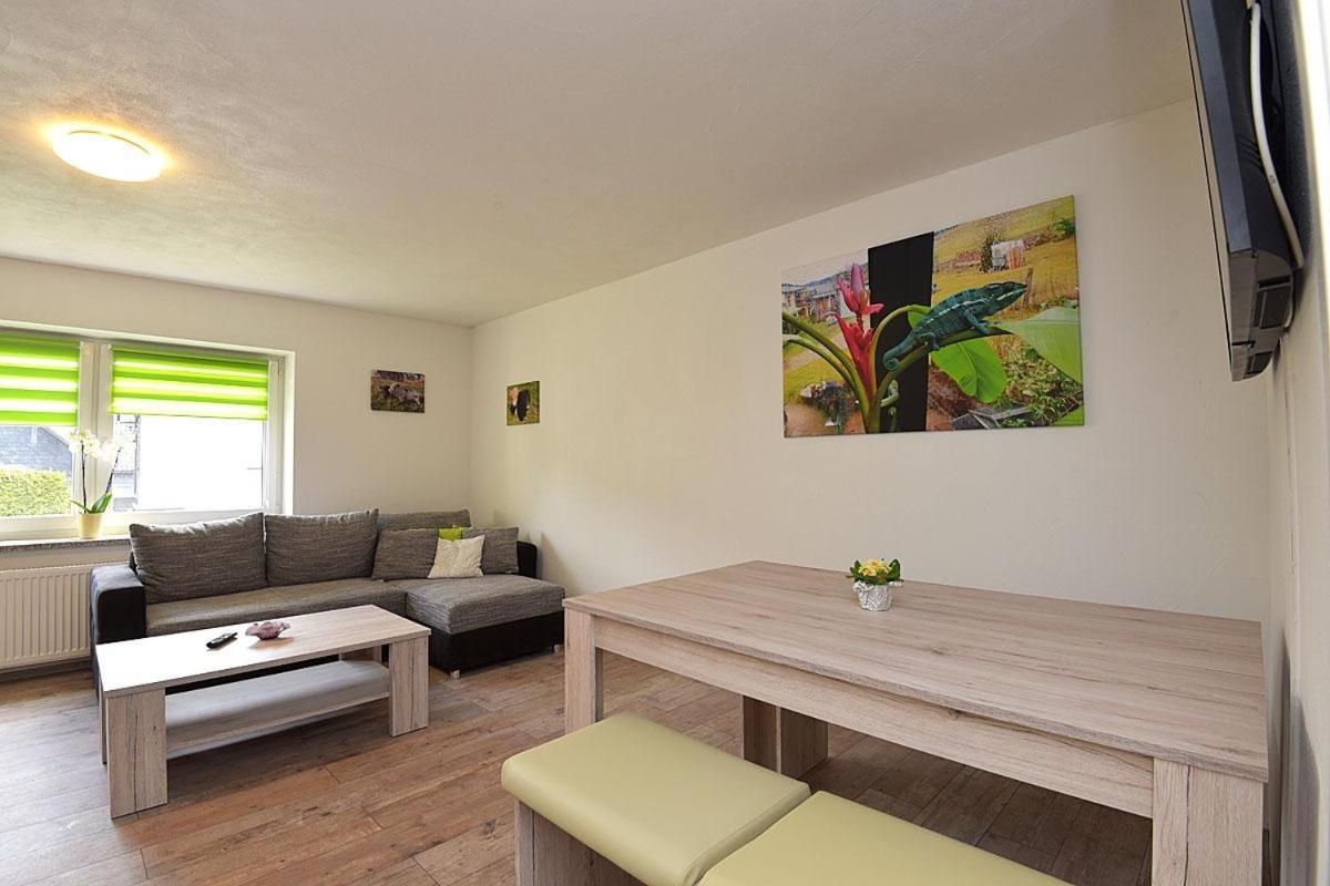 Gasthaus Und Hotel Peterhaensel Spechtsbrunn Pokoj fotografie